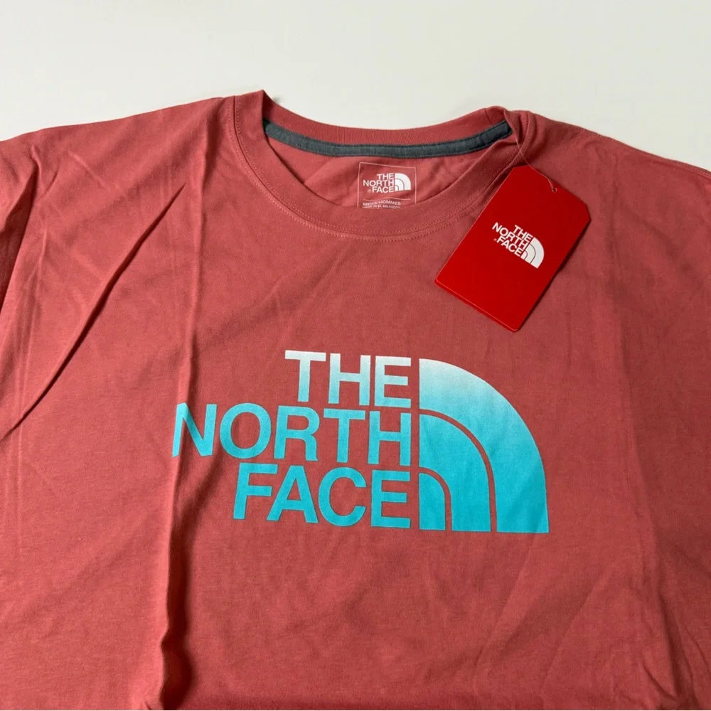 The North Face Standard Fit T-Shirt Bundle of 2 New NWT Graphic Tees - Picture 7 of 10